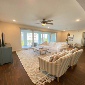 Luxury Condo - One Particular Harbour Resort- Near Anna Maria Island, Bradenton